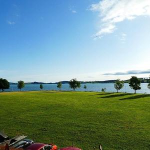 Einzelzimmer (# 11) im 2. Stock ohne Balkon zur Seeseite