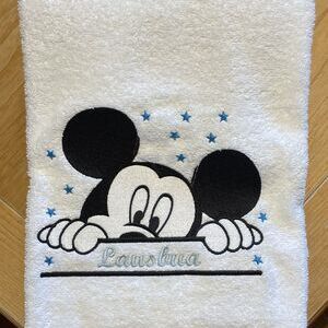 Duschtuch-Lausbua: 70x140, € 30,-